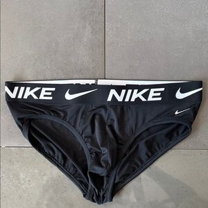 Nike Essential Micro Briefs